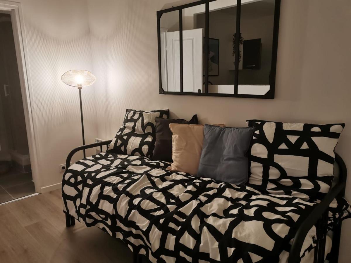Studio Cosy Et Renove A 2 Pas Gare Reims Centre - Rue Leilighet Eksteriør bilde