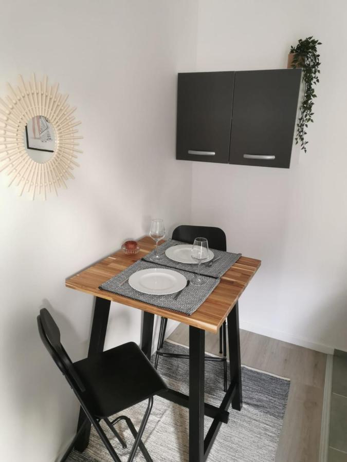 Studio Cosy Et Renove A 2 Pas Gare Reims Centre - Rue Leilighet Eksteriør bilde